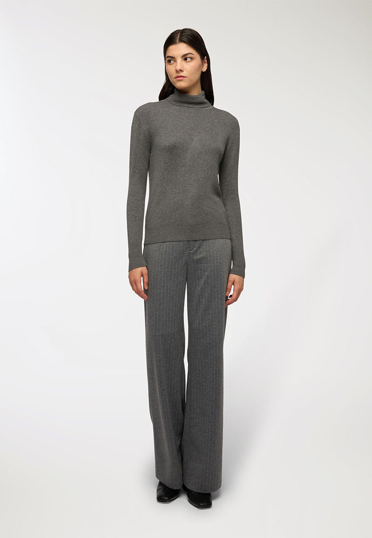 Woman Sweater 3-5