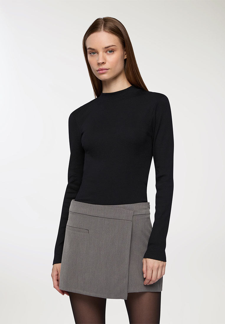Woman Long-sleeved T-shirt
