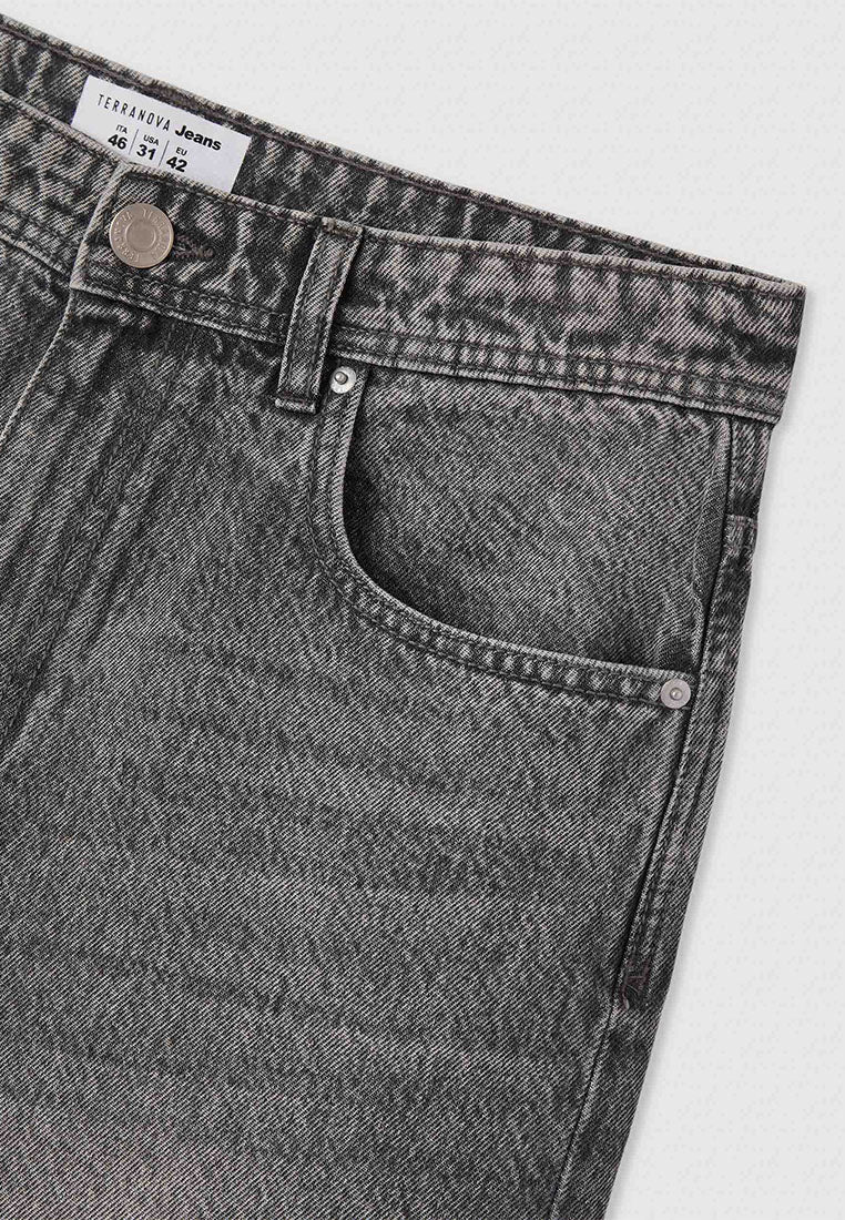 Men's Straight Cut Denim Shorts