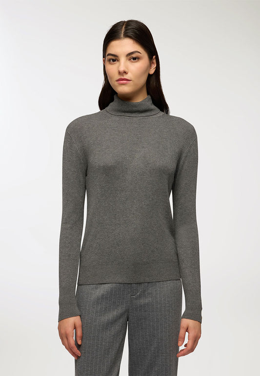 Woman Sweater 3-5