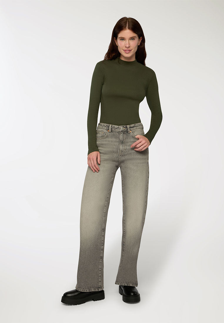 Woman Long-sleeved T-shirt