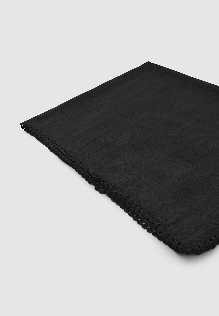 Women's Scarf/Sarong with Smalled-Pattern Trim