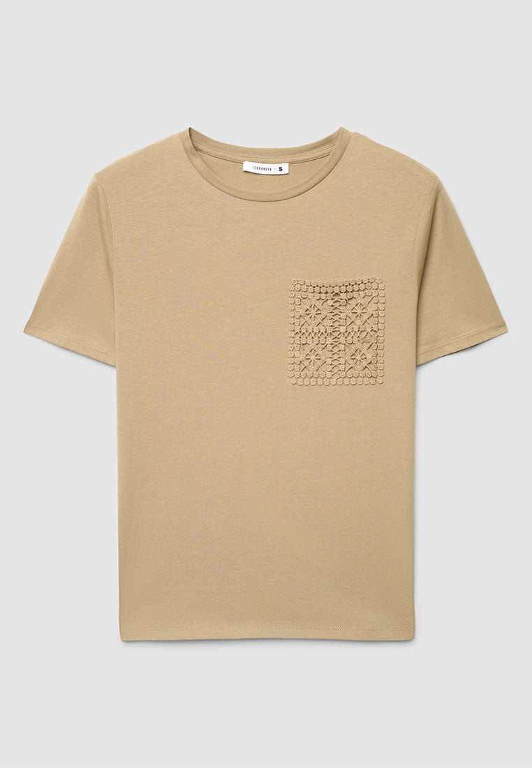Women's Macramé Pocket T-Shirt