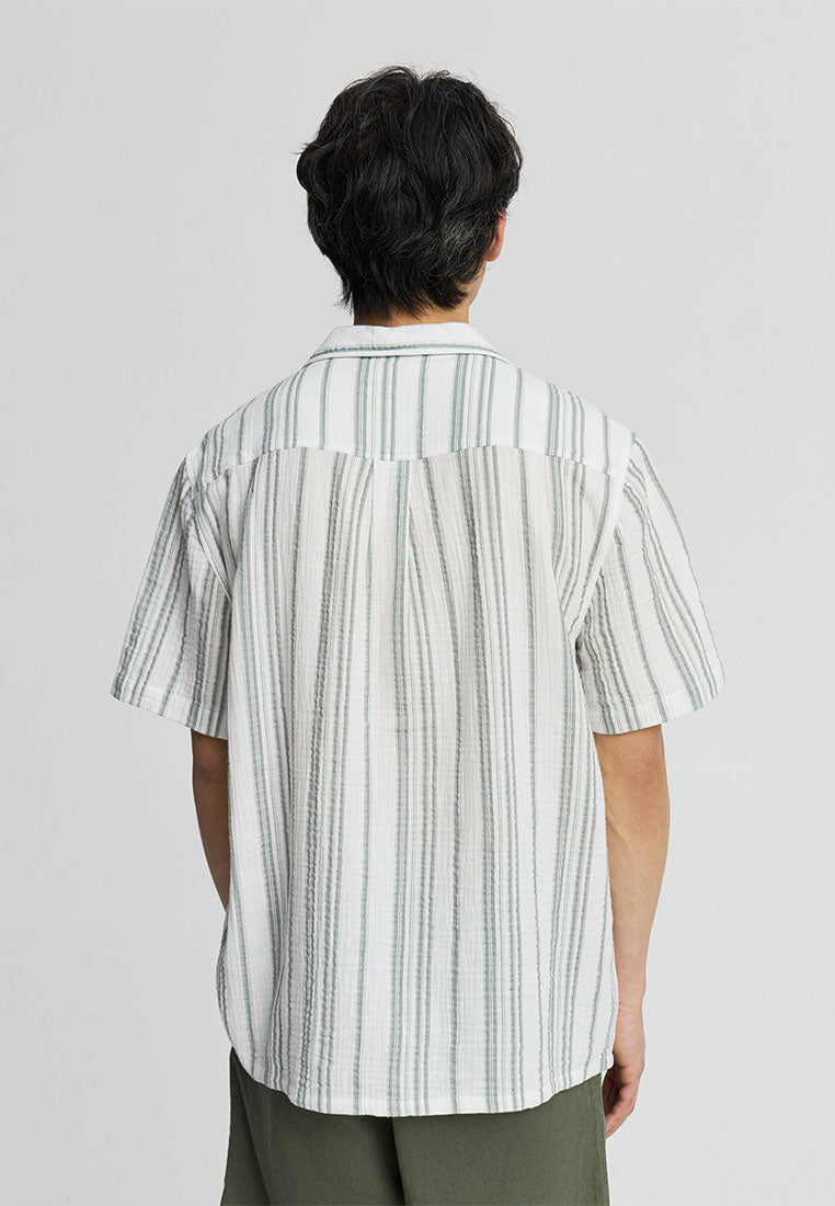 Men's Vertical Stripe Button-Down Shirt