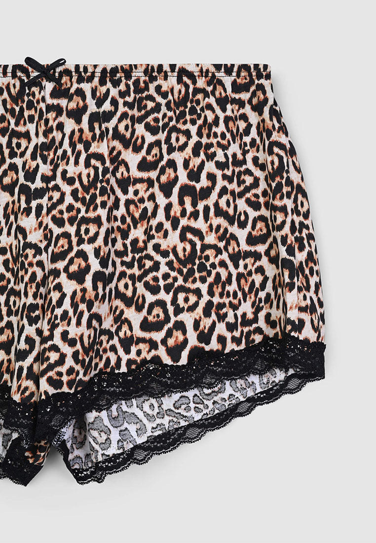 Woman Short pants