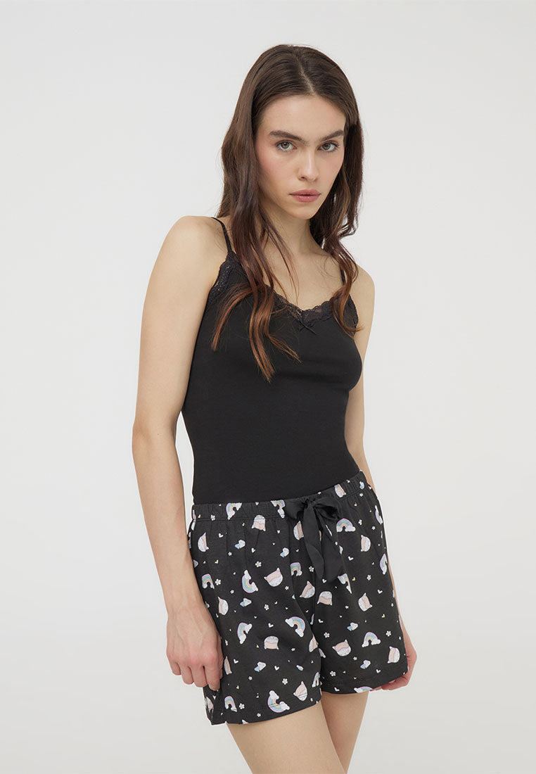 Woman Short pants