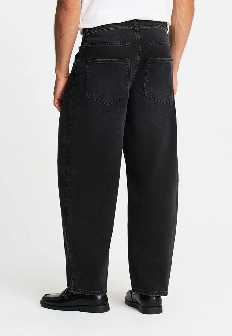Men's Solid Color Balloon-cut Jeans