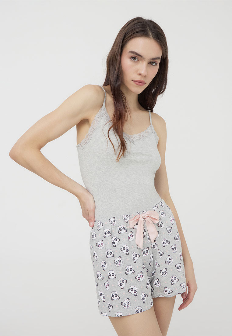 Woman Short pants
