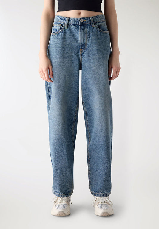 Womens Balloon-Cut Jeans
