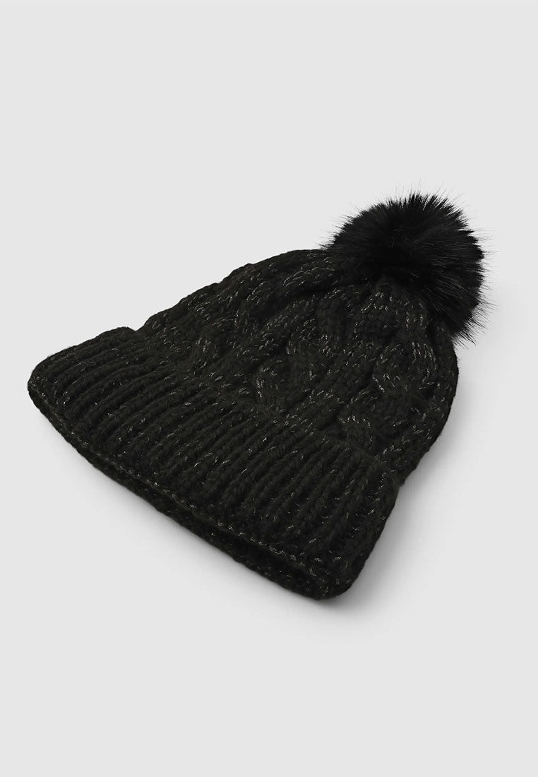 Women's Braided beanie with shimmering pompom