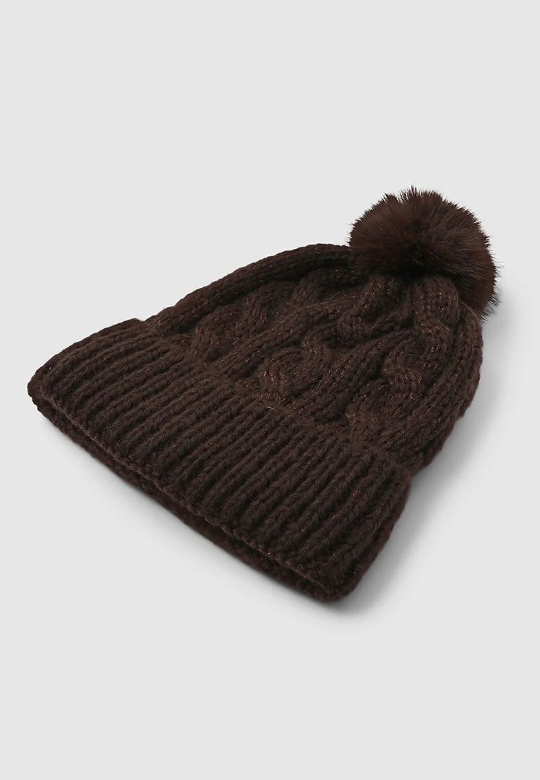 Women's Braided beanie with shimmering pompom