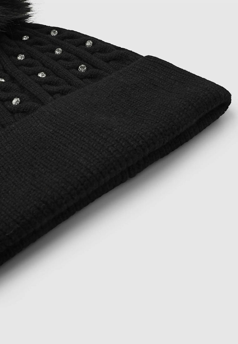 Women's Braided beanie with pompom and rhinestones