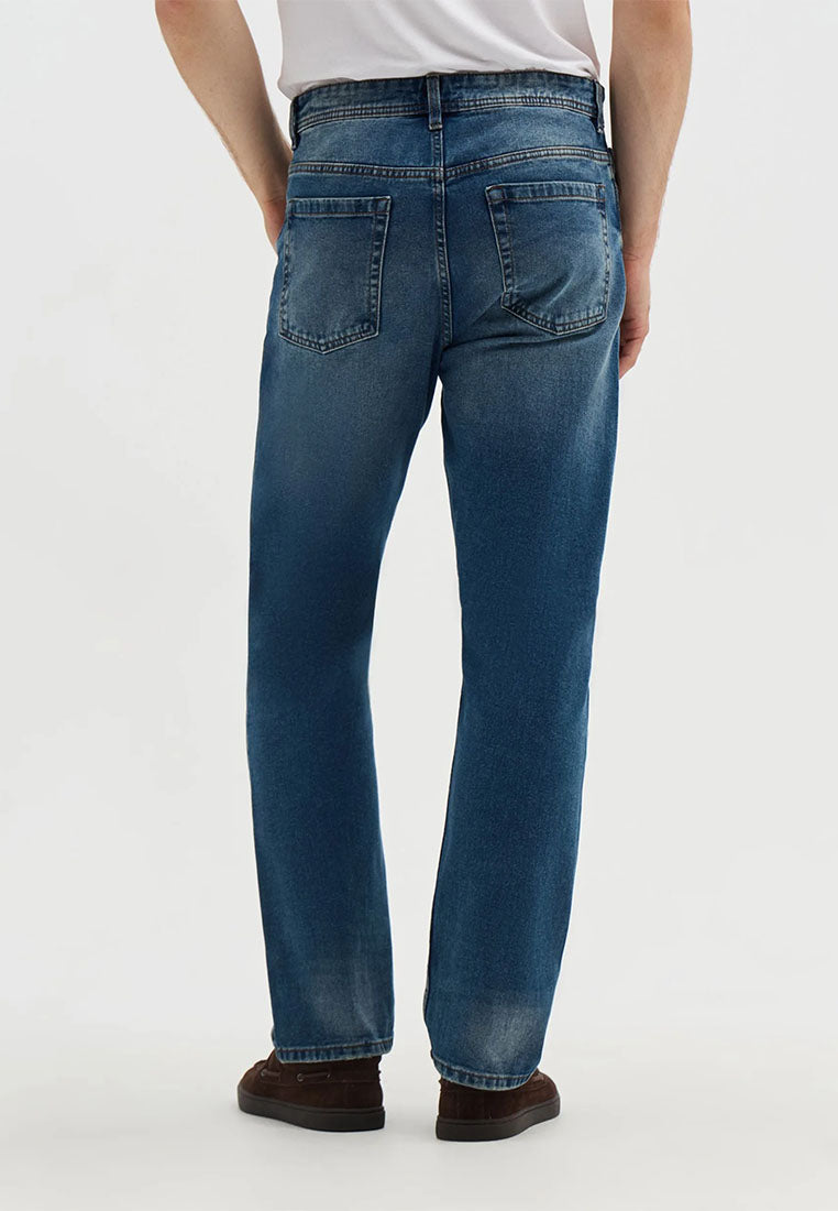 Men's Straight-Fit Jeans