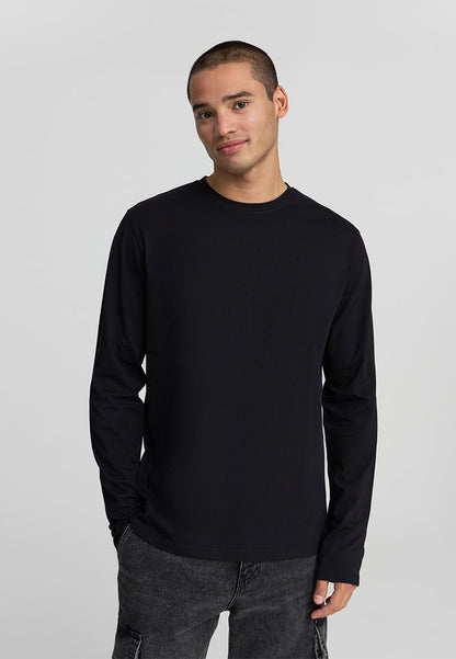Man Long-sleeved T-shirt