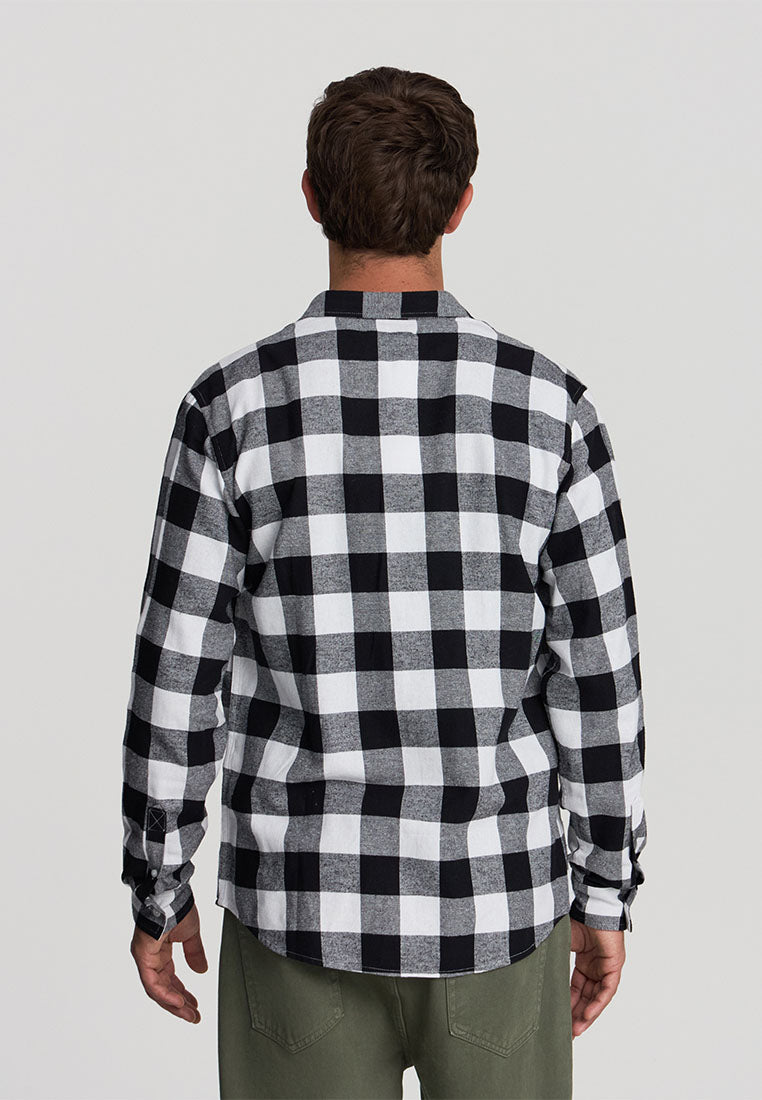 Man Long-sleeved shirt