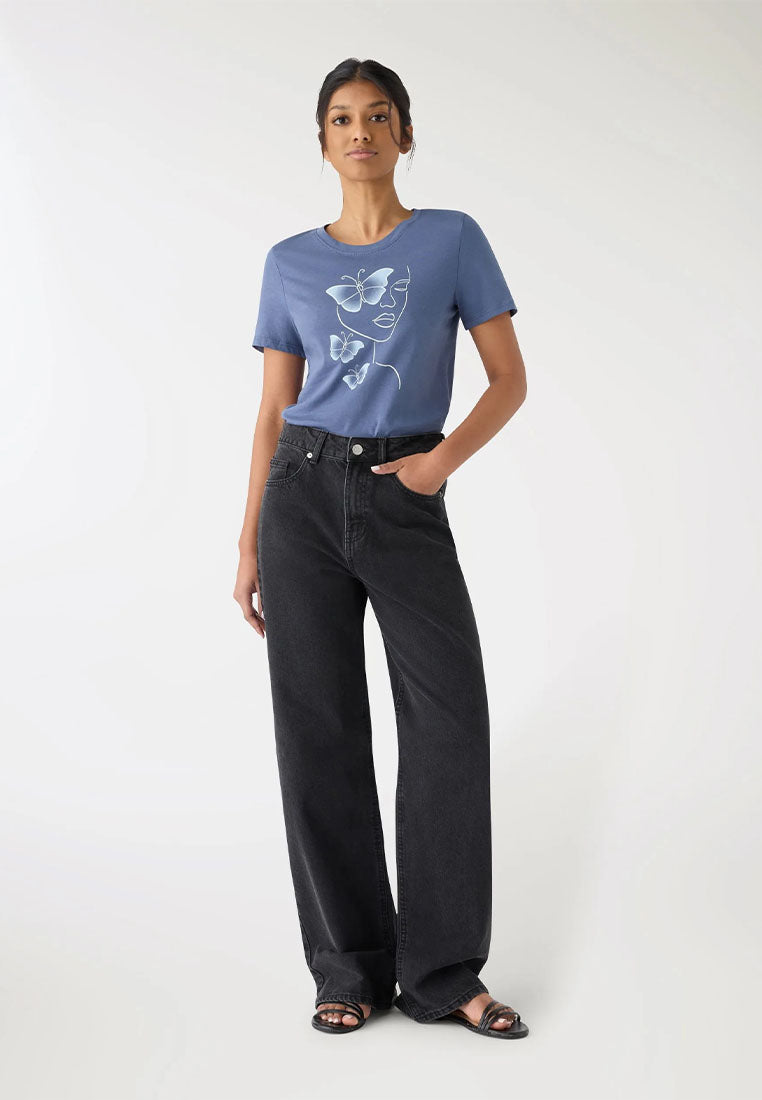 Woman Short-sleeved T-shirt