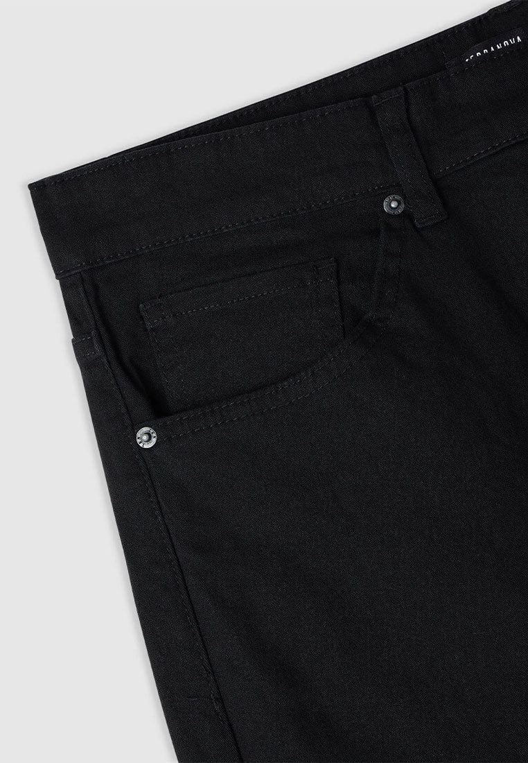 Man Long pants