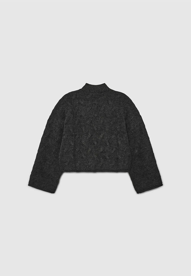 Women's Sweater with turtleneck and cable knit