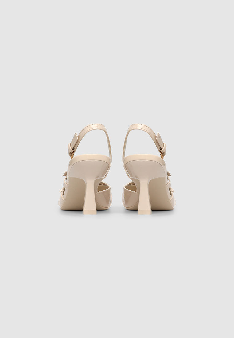 Woman Footwear