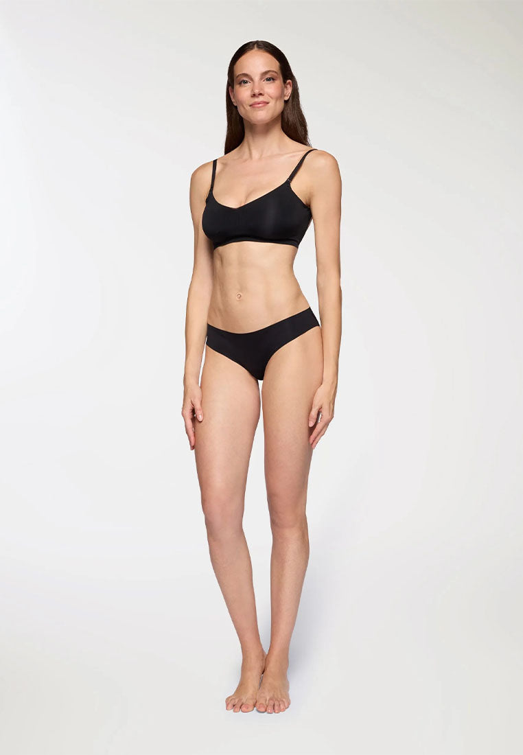 Women's Raw-Cut Bralette