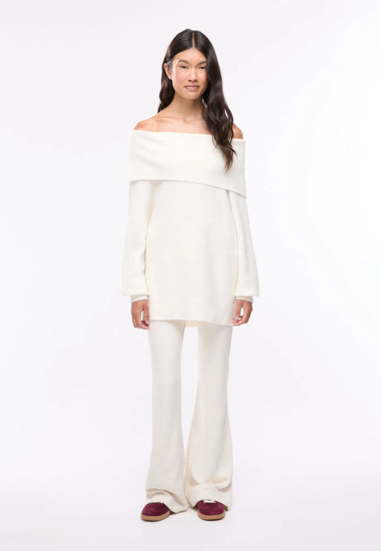 Women's Plain wide-neck top