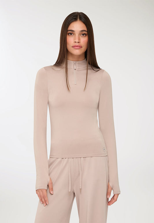 Woman Long-sleeved T-shirt