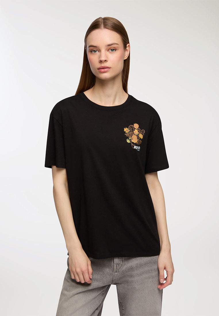 Woman Short-sleeved T-shirt