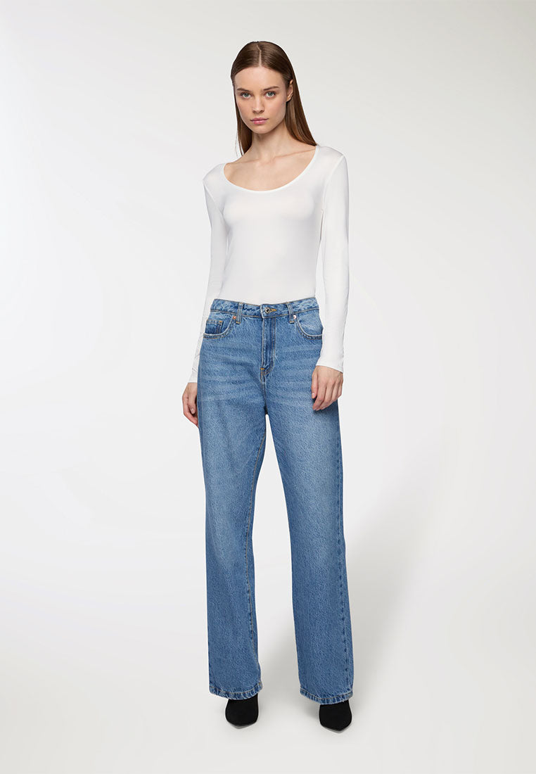 Woman Long-sleeved T-shirt