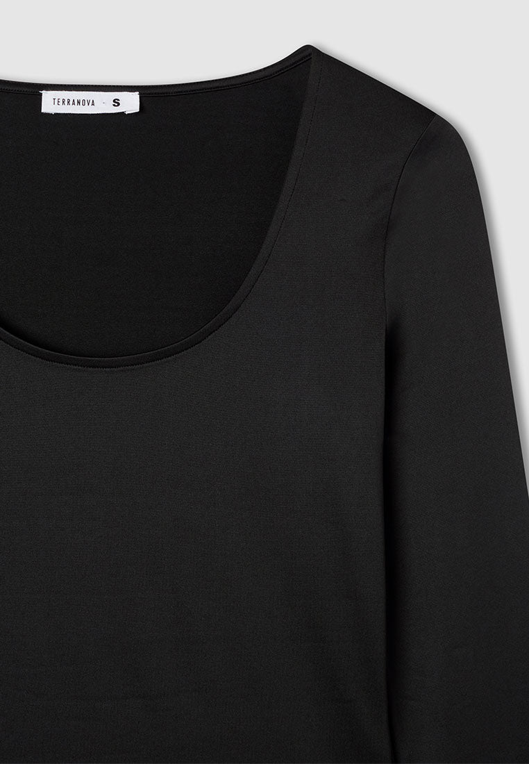 Woman Long-sleeved T-shirt