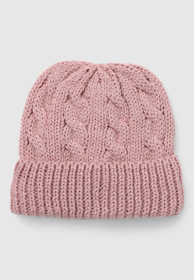 Women's Knitted cable hat with cuff