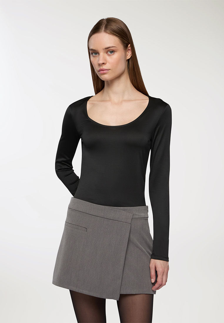 Woman Long-sleeved T-shirt