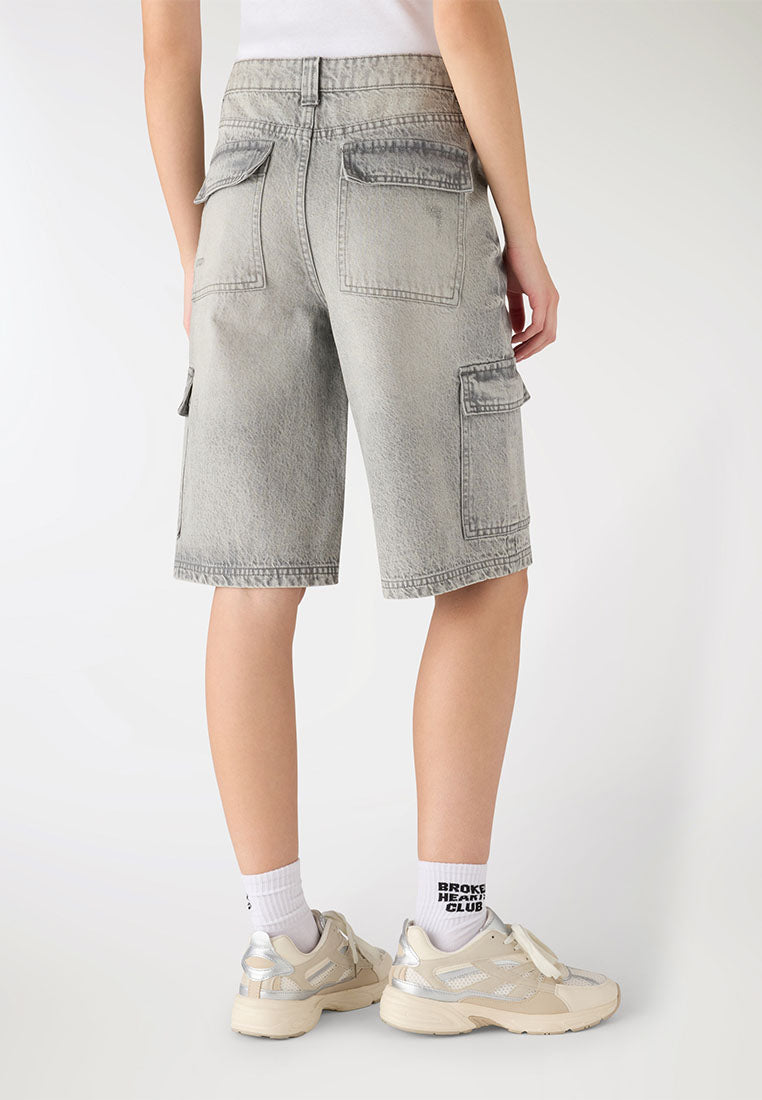 Women's Denim Short with Pockets