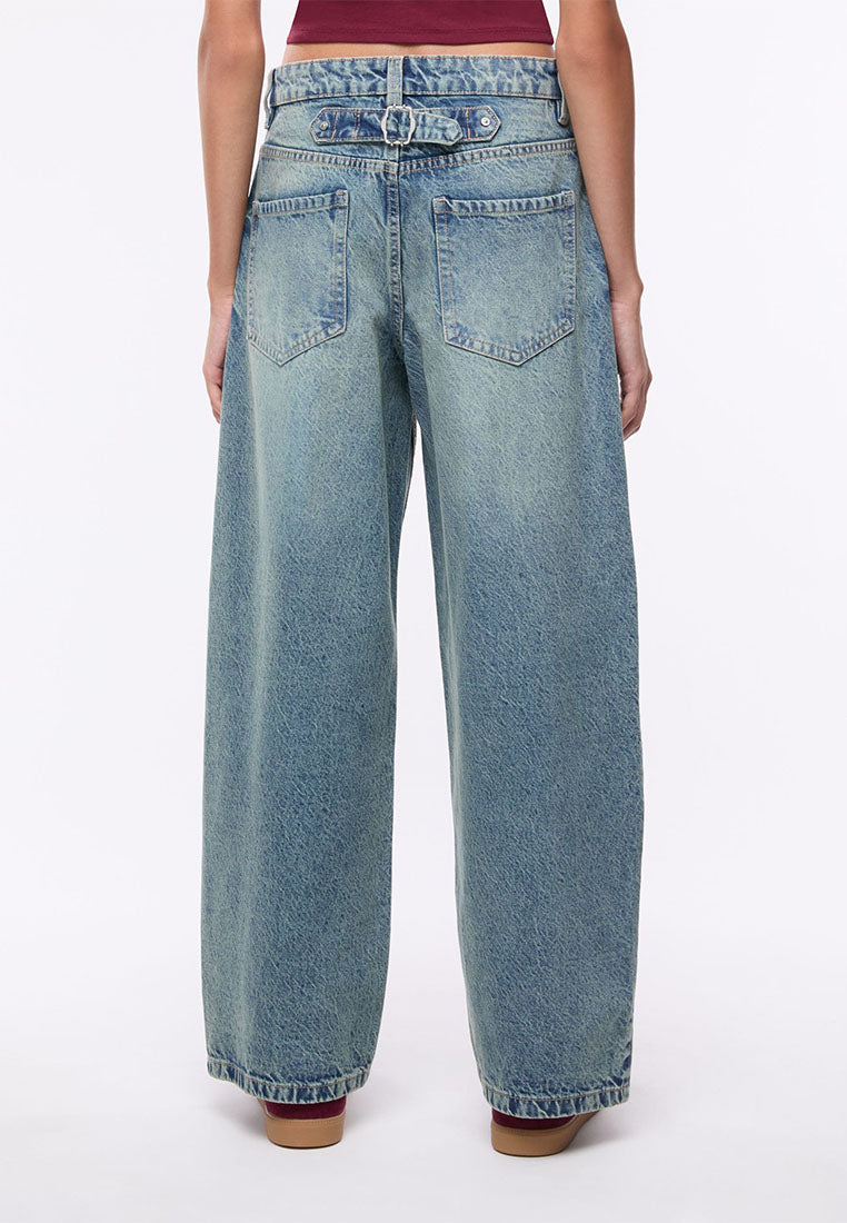Women's Barrel Fit Jeans