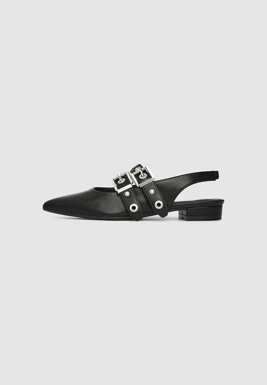 Woman Footwear