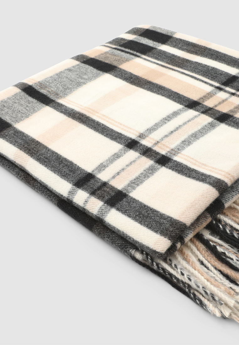 Women's Checkered hood with fringes