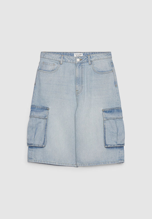 Men's Wide-Leg Denim Cargo Bermudas