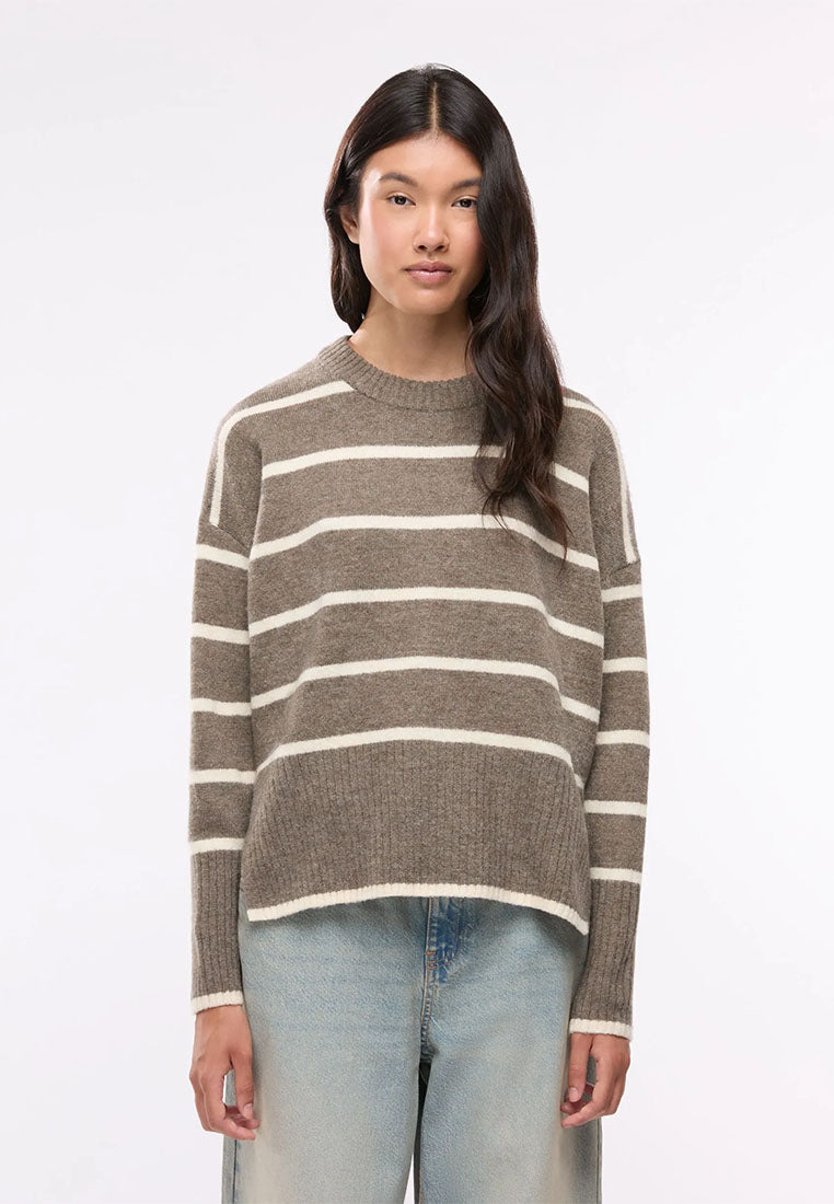 Women's Soft Crew Neck Striped Sweater