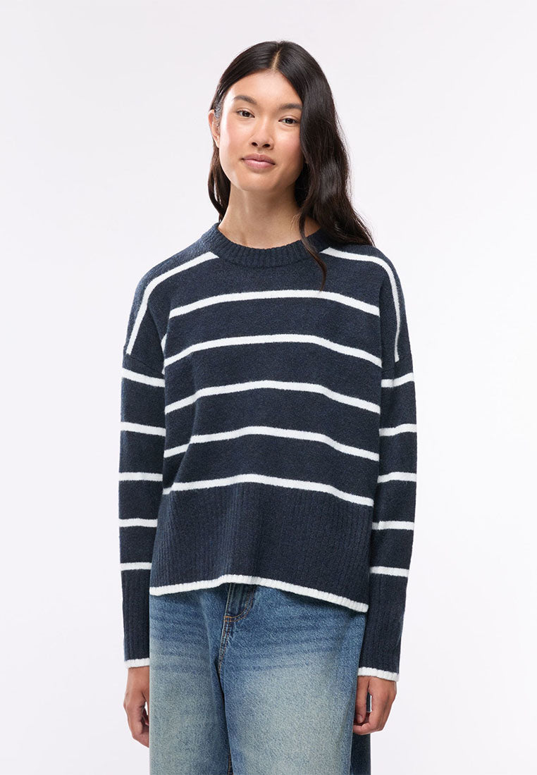 Women's Soft Crew Neck Striped Sweater