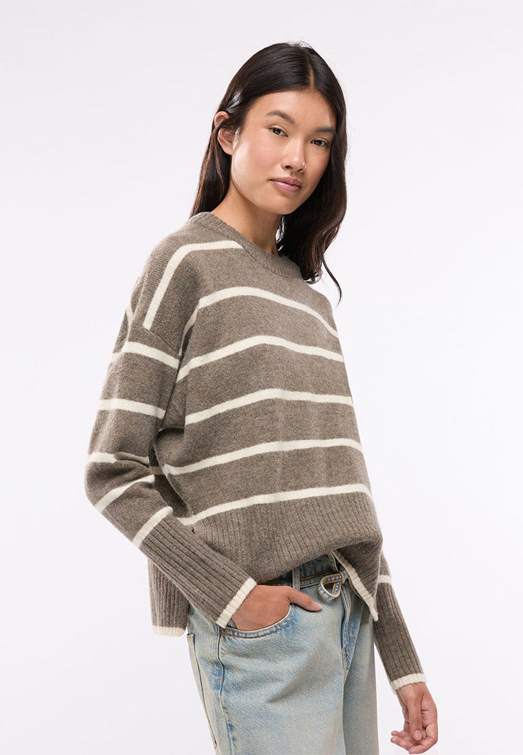 Women's Soft Crew Neck Striped Sweater
