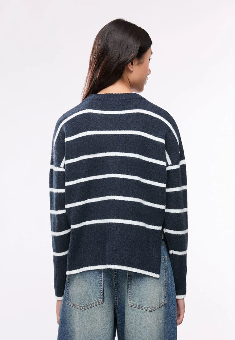 Women's Soft Crew Neck Striped Sweater