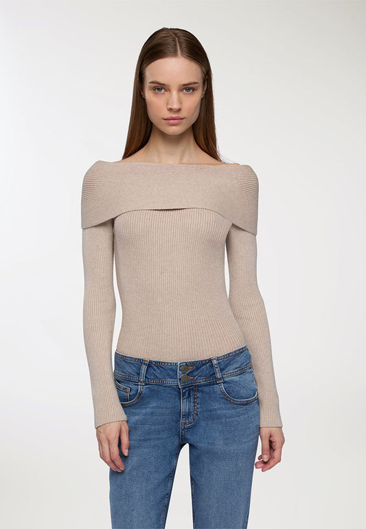 Woman Sweater 3-5