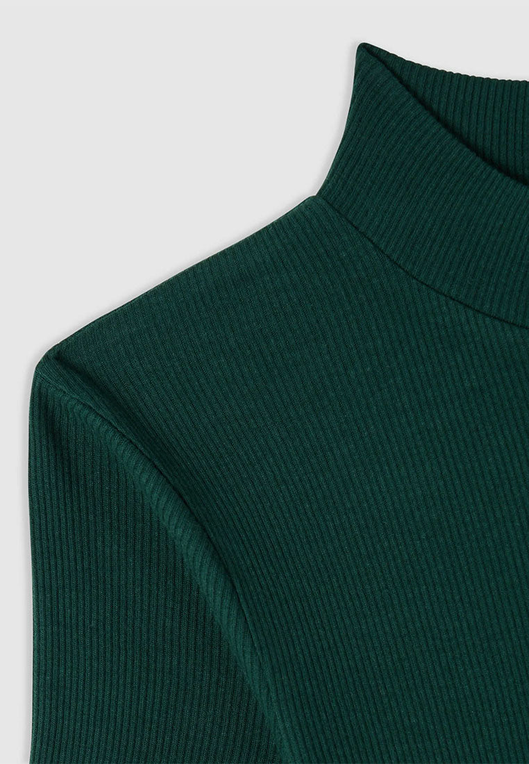 Women's Ribbed T-shirt with mock neck collar