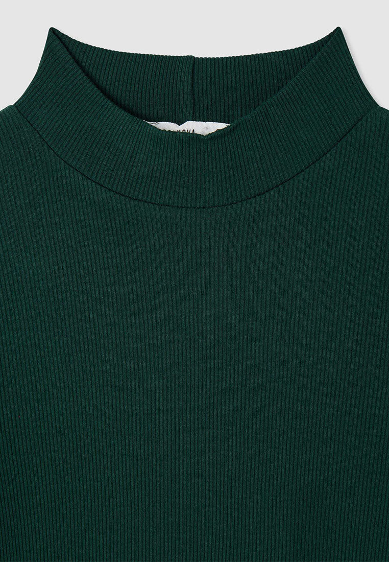 Women's Ribbed T-shirt with mock neck collar
