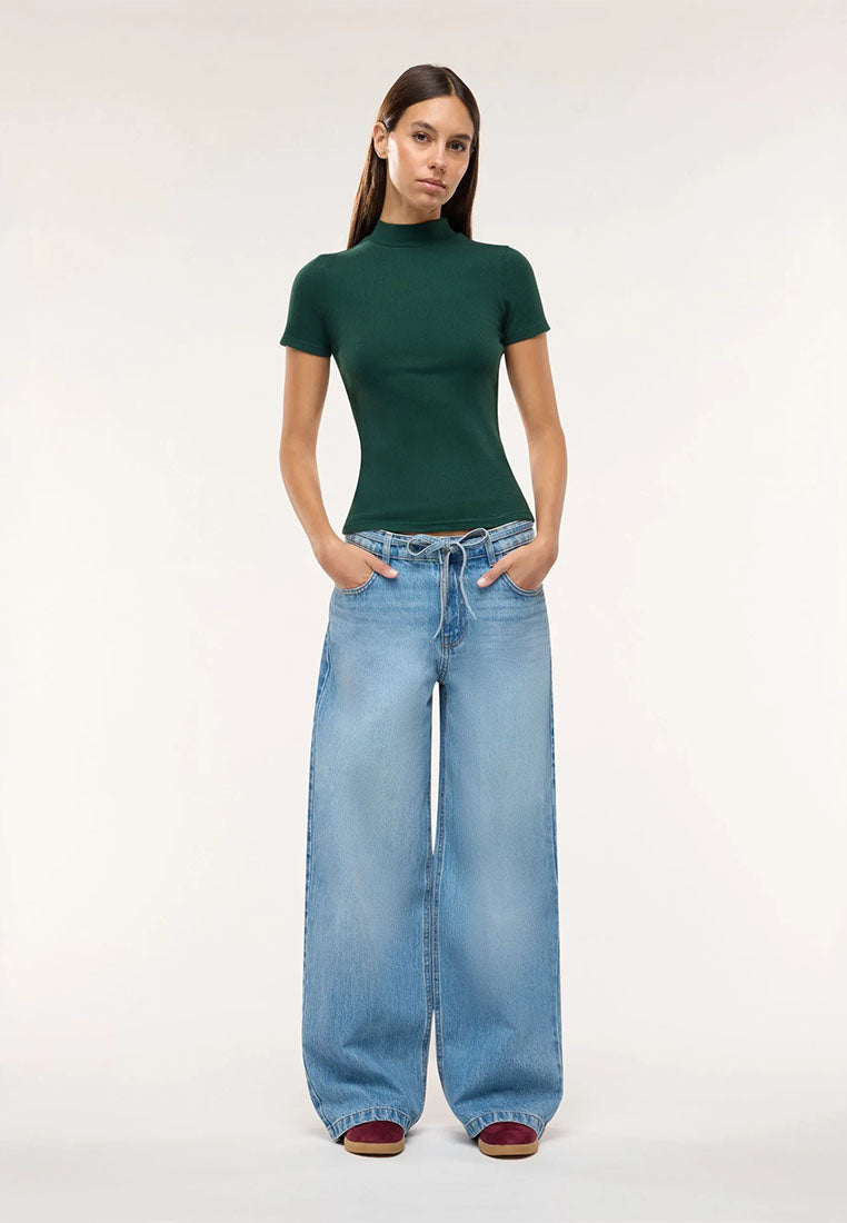 Women's Ribbed T-shirt with mock neck collar