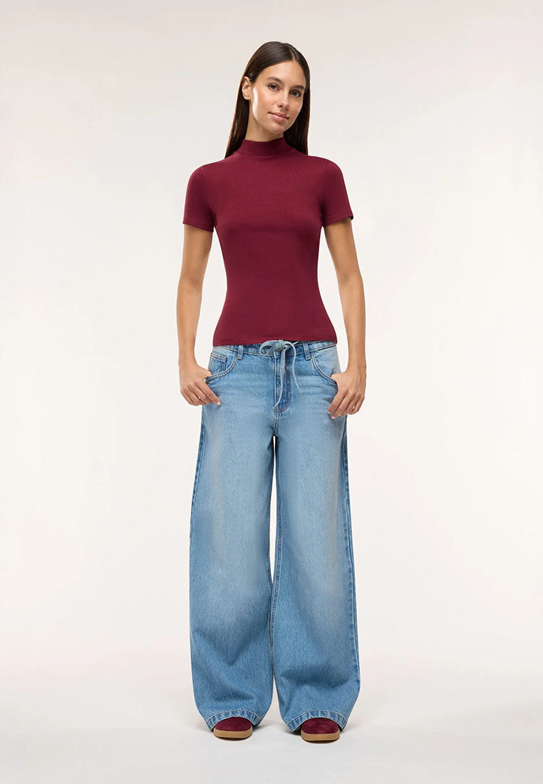 Women's Ribbed T-shirt with mock neck collar