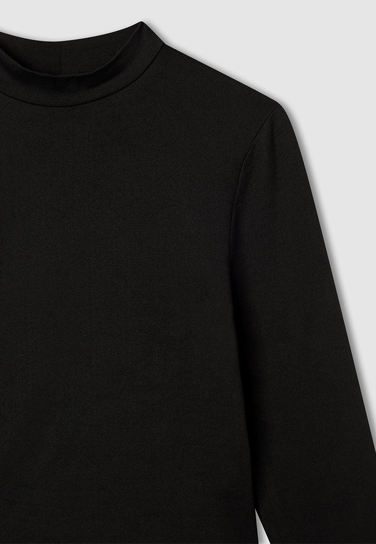 Woman Long-sleeved T-shirt