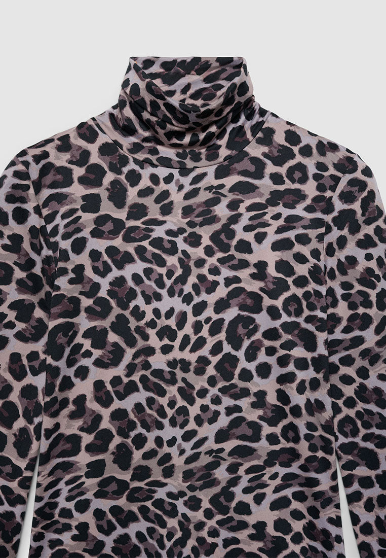 Women's Leopard Print Fitted Turtleneck