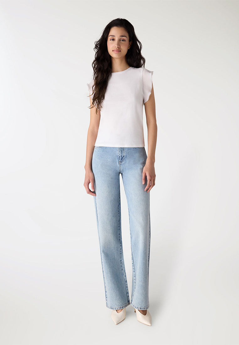 Women's Fitted T-shirt with Pleated Sleeves