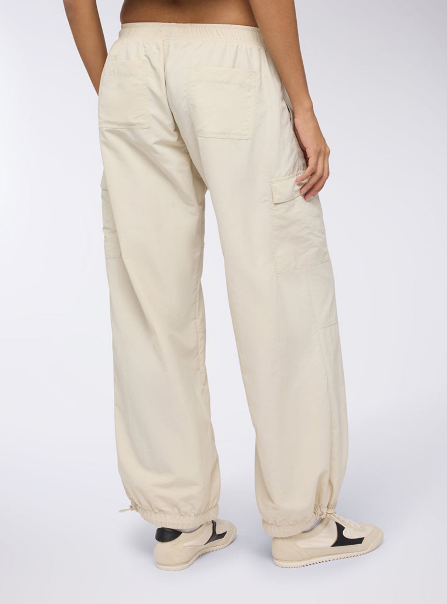 Woman Long pants