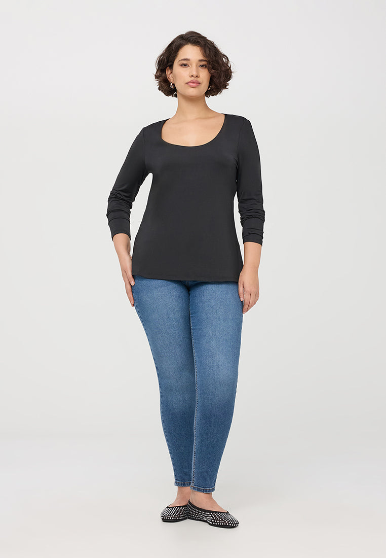 Woman Long-sleeved T-shirt